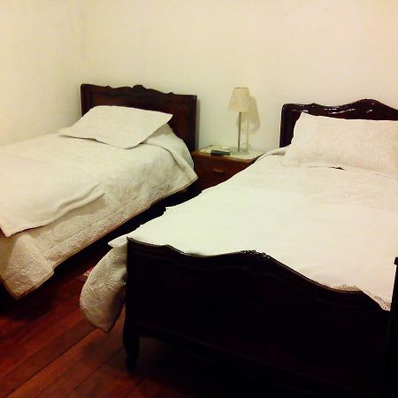 Alojamiento Alberto Magno Bed & Breakfast Santiago Exterior photo